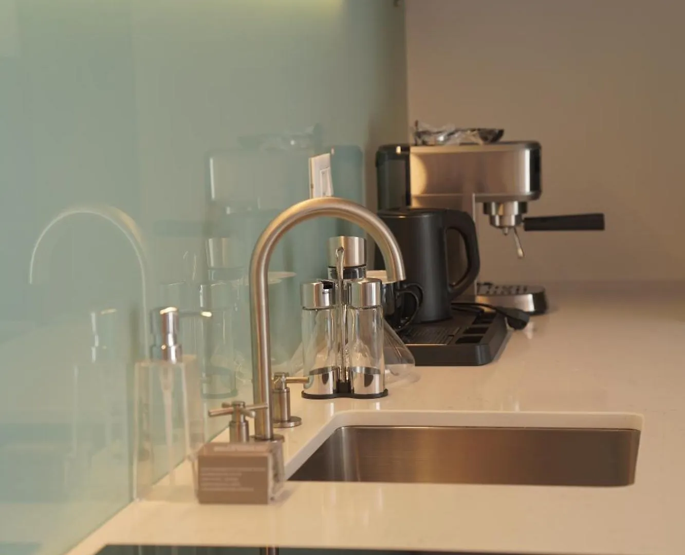 Apartamento Elite Arena Deluxe Tirana 0*,
