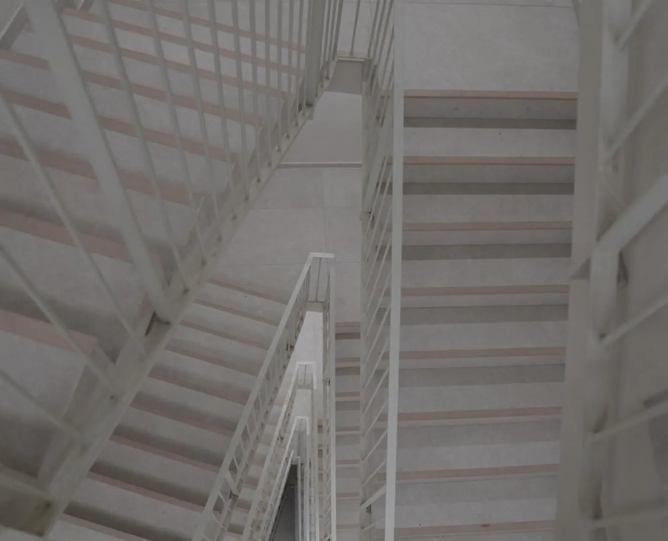 Apartamento Elite Arena Deluxe Tirana 0*,